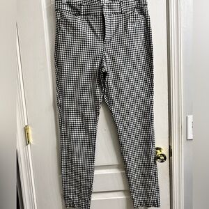 Old Navy High Rise Pixie Pants